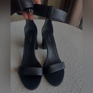 Balenciaga Black Heels Elegant Block Design